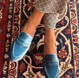 Elegant blue velvet loafer