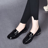 2021 new metal casual soft bottom leather shoes